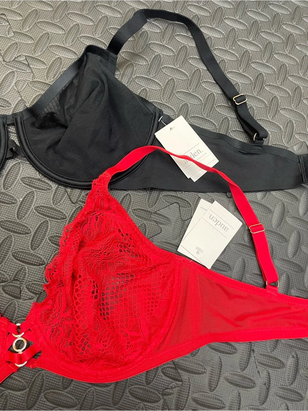 Two Auden Women's Lace Underwire Bras- Black and Red NWT